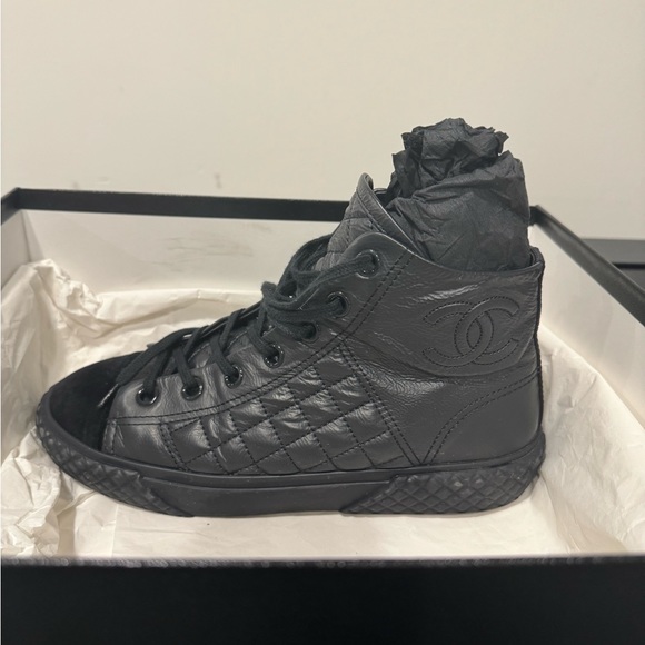 Chanel sneakers - Picture 4 of 7